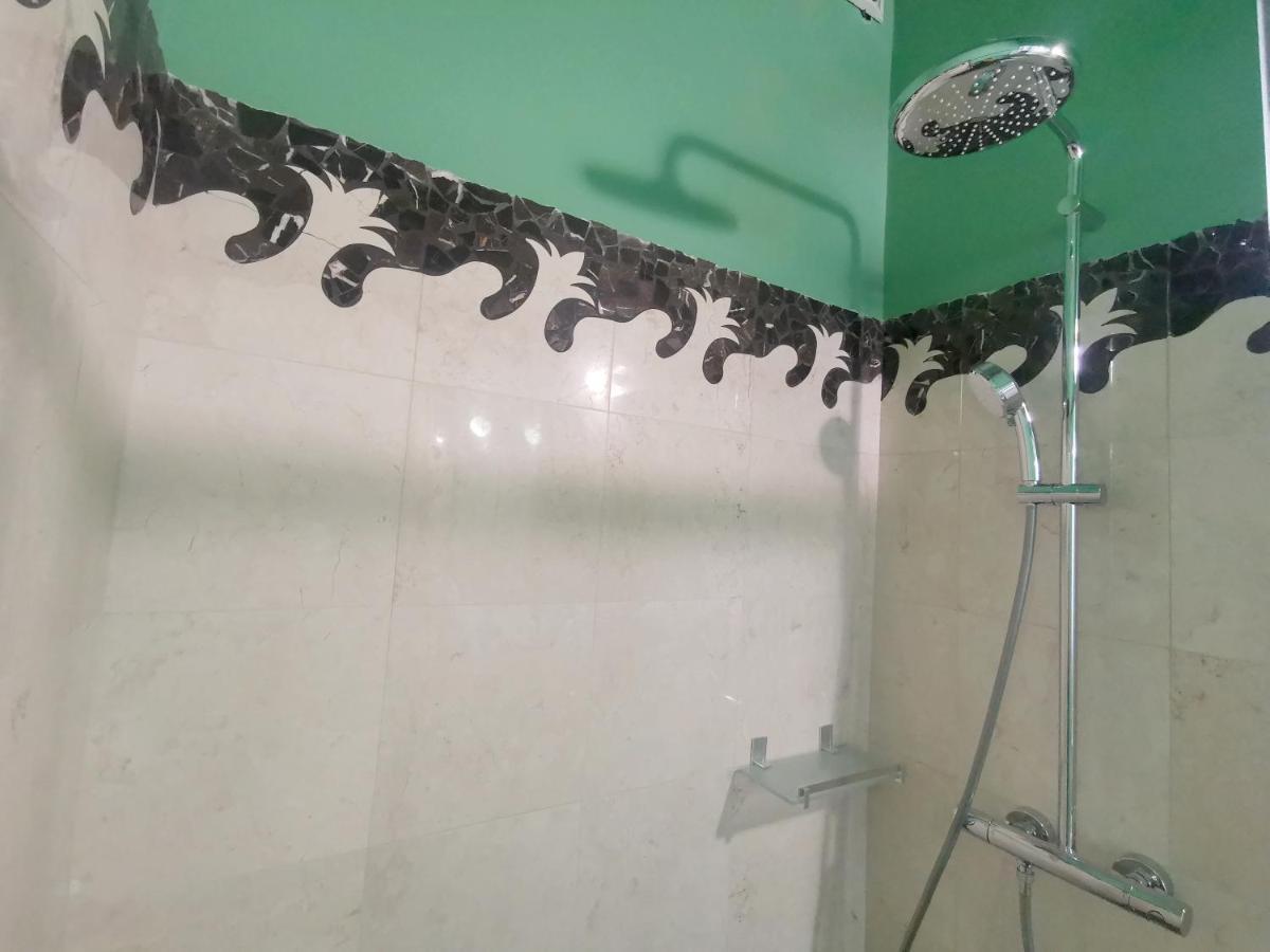 Speciale Tarshito Guesthouse Bari Ngoại thất bức ảnh