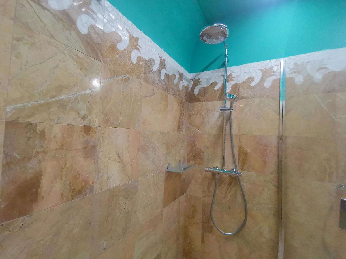 Speciale Tarshito Guesthouse Bari Ngoại thất bức ảnh