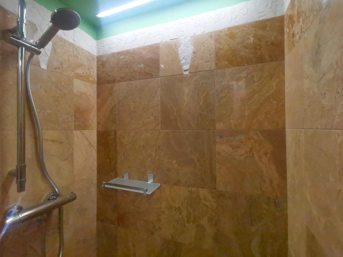 Speciale Tarshito Guesthouse Bari Ngoại thất bức ảnh